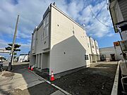 富良野駅より徒歩12分 築1年5ヶ月 2階建の賃貸物件