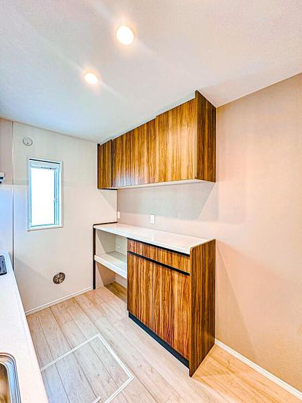 【現地外観：R7年4月完成予定】