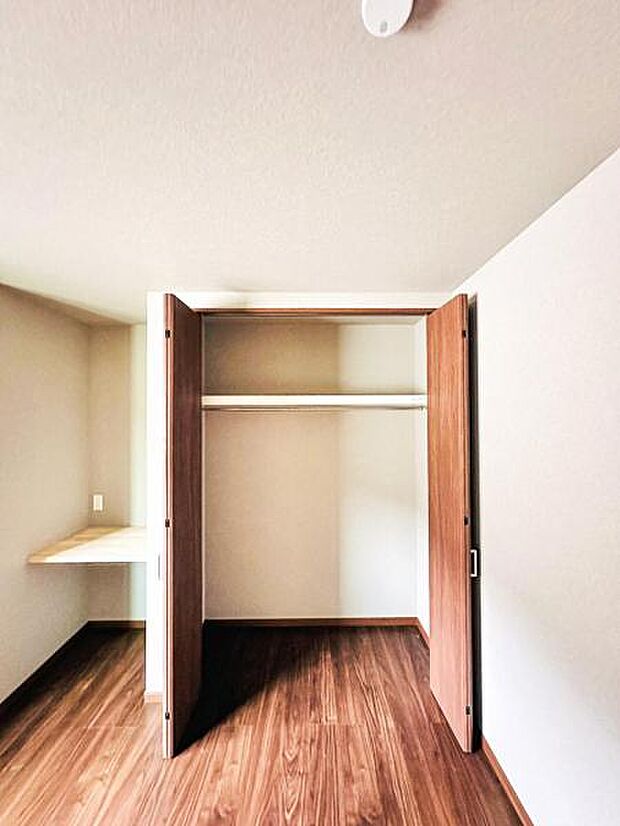 【便利な各居室収納】部屋ごとに設けた収納は住みやすさへのこだわり