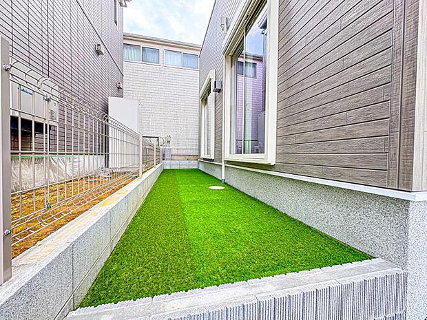 【家庭菜園も可能な南側のお庭】お庭での家庭菜園を通じて、お子様と一緒に食育を学べます♪