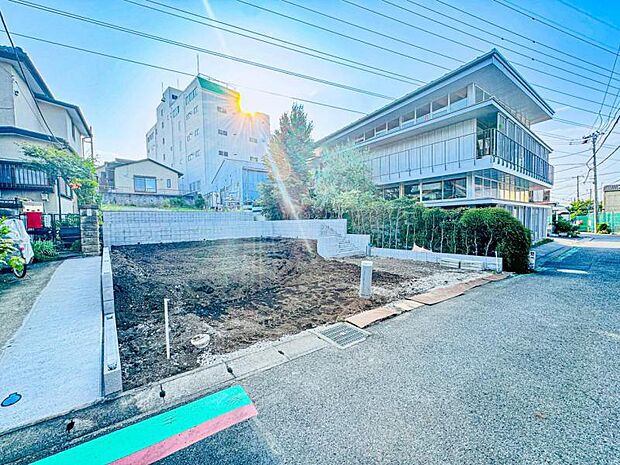 【現地外観:整 形 地 !】