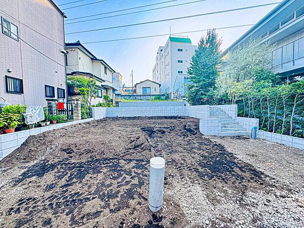 【現地外観:整 形 地 !】