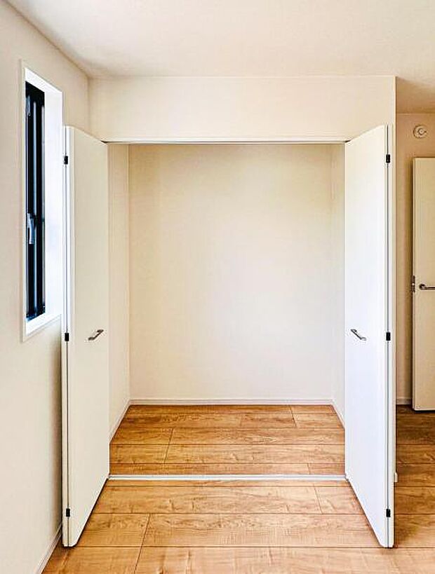 【嬉しい各居室収納】部屋ごとに設けた収納は住みやすさへのこだわり