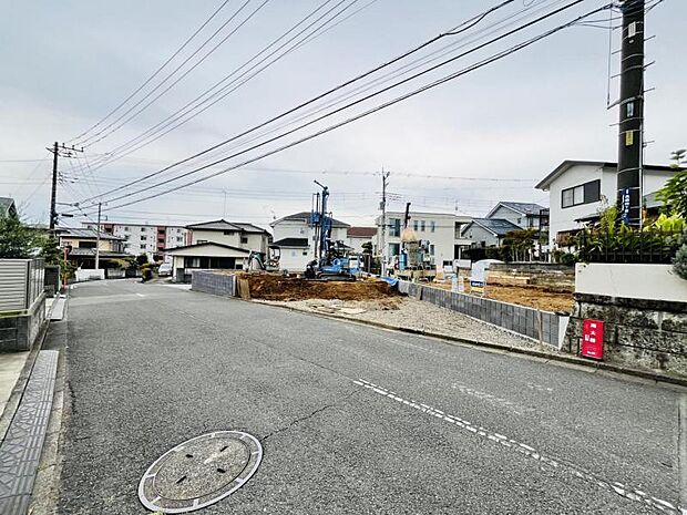 【現地外観：R8年3月完成予定】