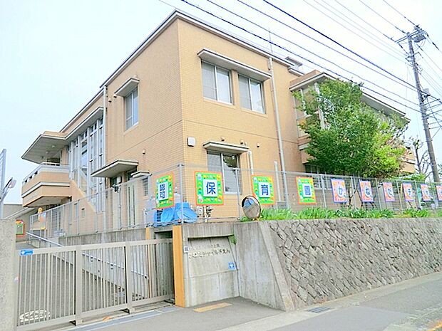 【かねだチャイルド園】530m 季節ごとの行事や防災訓練などがある園です。明るい先生が多いです。