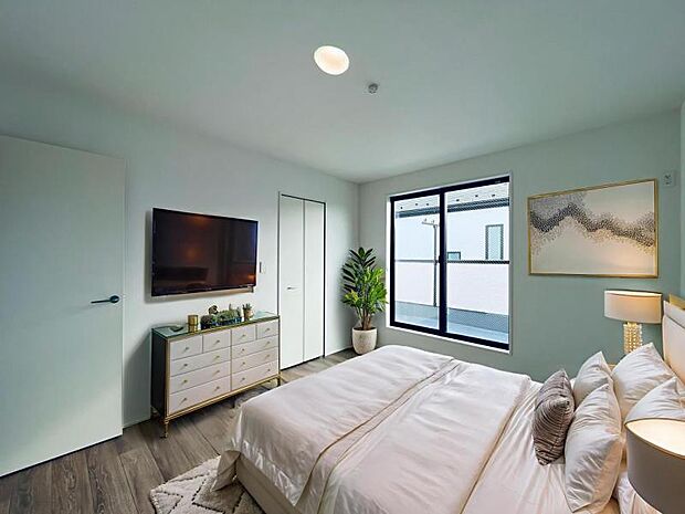 【7帖寝室】時間がゆったりと流れるのを感じるプライベート空間です。リビングで楽しくすごしたあとはリラックスタイムを愉しめます。