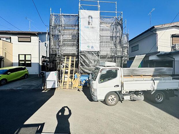 【現地外観:R8年2月完成予定】