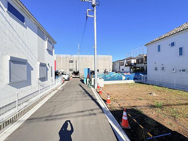 【現地外観:R8年5月完成予定】