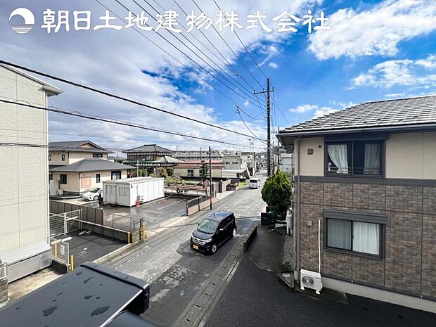 【眺望】眺望は視界を遮る建物がございませんので四季折々の素敵なシティービューが楽しめます。