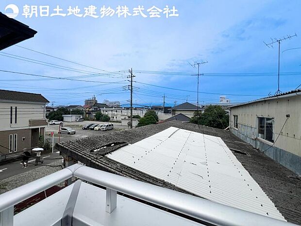 【眺望】眺望は視界を遮る建物がございませんので四季折々の素敵なシティービューが楽しめます。