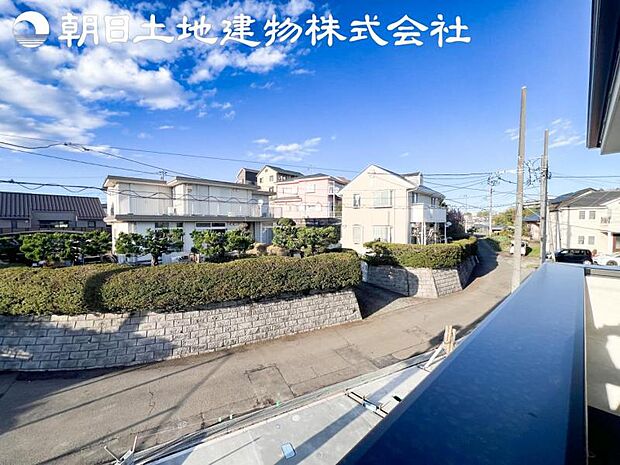【眺望】眺望は視界を遮る建物がございませんので四季折々の素敵なシティービューが楽しめます。