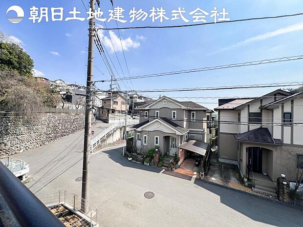 【眺望】眺望は視界を遮る建物がございませんので四季折々の素敵なシティービューが楽しめます。