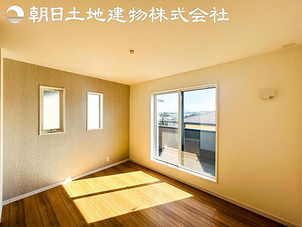 【寝室】時間がゆったりと流れるのを感じるプライベート空間です。リビングで楽しくすごしたあとはリラックスタイムを愉しめます。※家具等はCG合成となります。