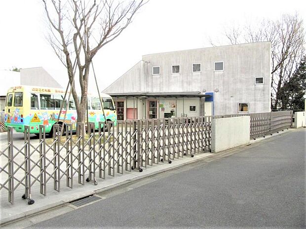 【はやし幼稚園】550m 子どもらしく遊びで学ぶという今の幼稚園では少ない独自の方針の幼稚園です。