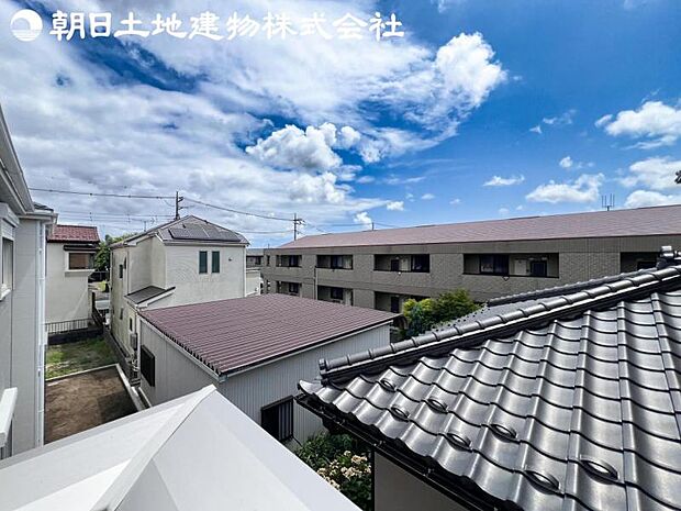 【眺望】眺望は視界を遮る建物がございませんので四季折々の素敵なシティービューが楽しめます。