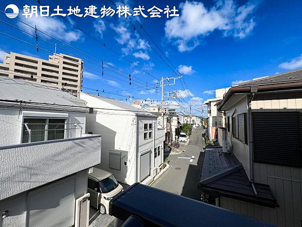 【眺望】眺望は視界を遮る建物がございませんので四季折々の素敵なシティービューが楽しめます。
