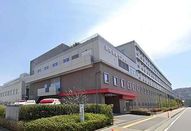 【平塚市民病院】533m きれいで清潔感のある総合病院です。