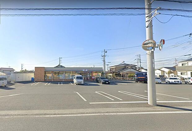 【セブンイレブン 座間栗原中央店】455m 広い駐車場がありますので、利用しやすいお店です。トイレがいつも綺麗に保たれています。