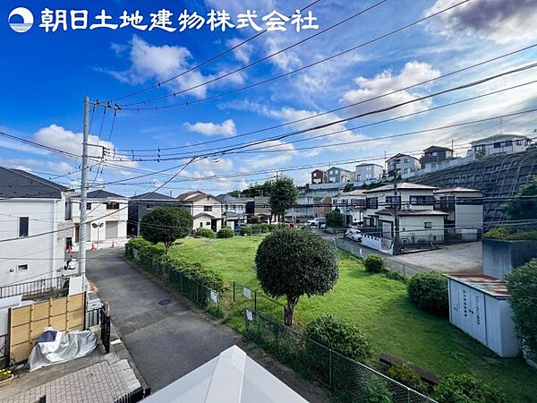 【眺望】眺望は視界を遮る建物がございませんので四季折々の素敵なシティービューが楽しめます。