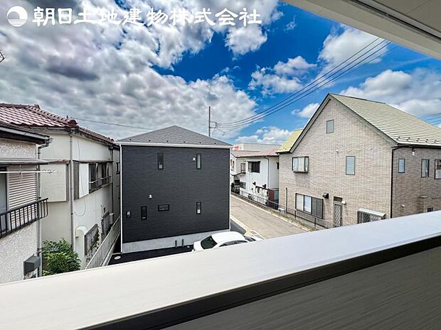 【眺望】眺望は視界を遮る建物がございませんので四季折々の素敵なシティービューが楽しめます。