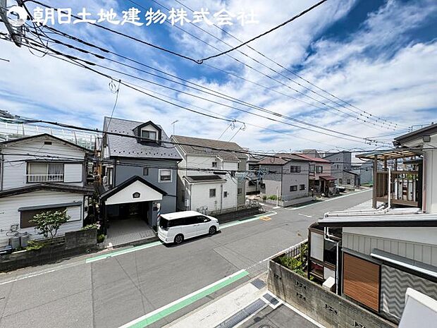 【眺望】眺望は視界を遮る建物がございませんので四季折々の素敵なシティービューが楽しめます。
