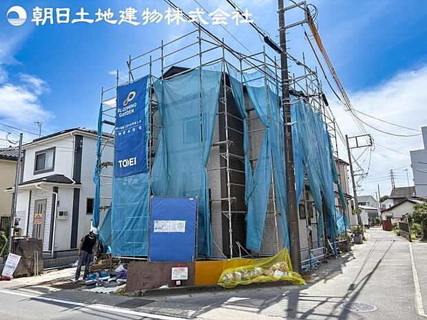 【寝室】時間がゆったりと流れるのを感じるプライベート空間です。リビングで楽しくすごしたあとはリラックスタイムを愉しめます。※家具等はCG合成です。