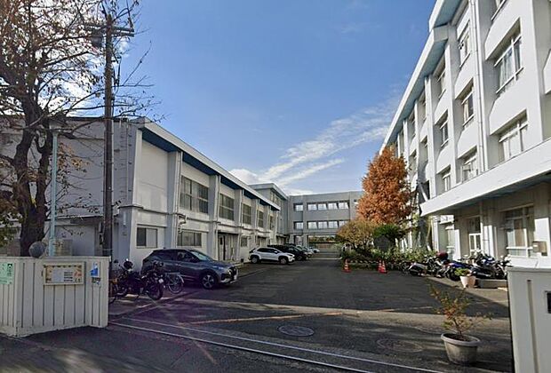 【藤沢市立善行中学校】981m