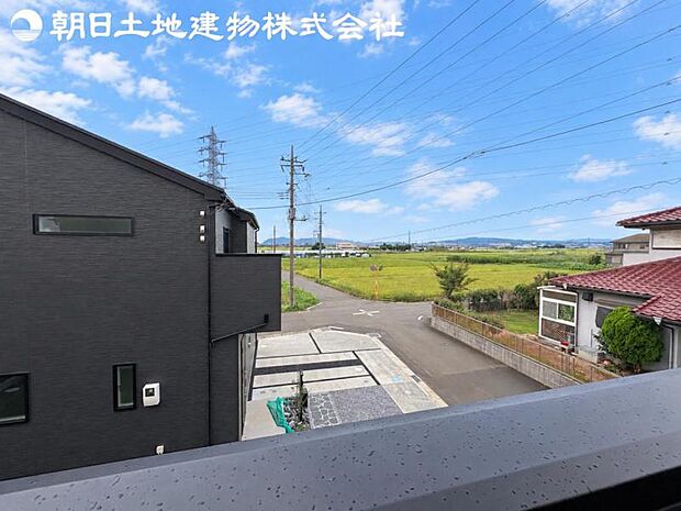 【眺望】眺望は視界を遮る建物がございませんので四季折々の素敵なシティービューが楽しめます。