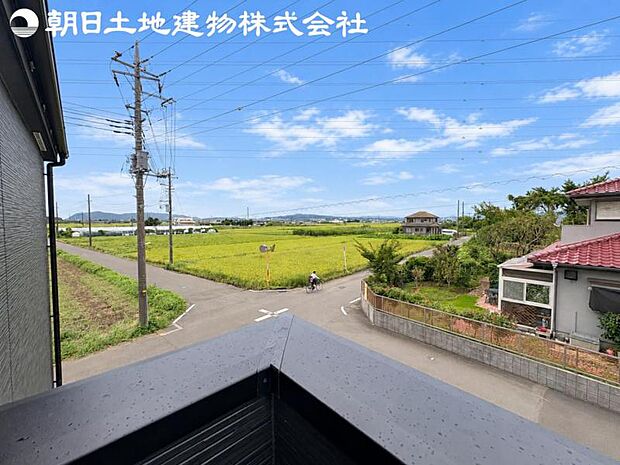 【眺望】眺望は視界を遮る建物がございませんので四季折々の素敵なシティービューが楽しめます。