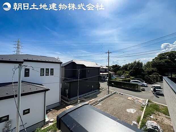 【眺望】眺望は視界を遮る建物がございませんので四季折々の素敵なシティービューが楽しめます。