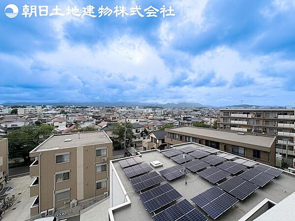 【眺望】眺望は視界を遮る建物がございませんので四季折々の素敵なシティービューが楽しめます。