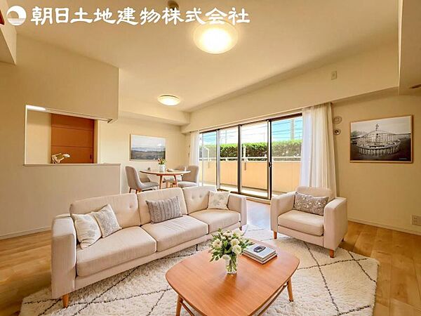 【リビング】静寂も喧騒も楽しめるご家族のお気に入りの大空間。いつまでもその場にいたくなる心地よさがご家族を繋げます。※家具等はCG合成です。
