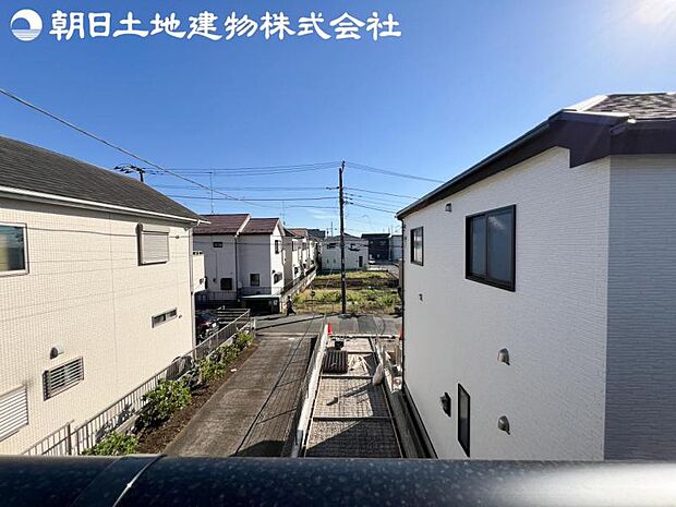 【眺望】眺望は視界を遮る建物がございませんので四季折々の素敵なシティービューが楽しめます。
