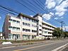 周辺：今泉小学校を基点とするサッカーチーム、オリオンが歴史があり有名です。サッカーが好きな子が集まる小学校とも言えます。