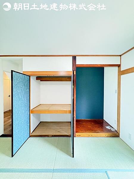 【押し入れ】収納面の充実もこのお家の魅力の一つです。