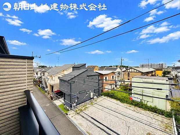 【眺望】眺望は視界を遮る建物がございませんので四季折々の素敵なシティービューが楽しめます。