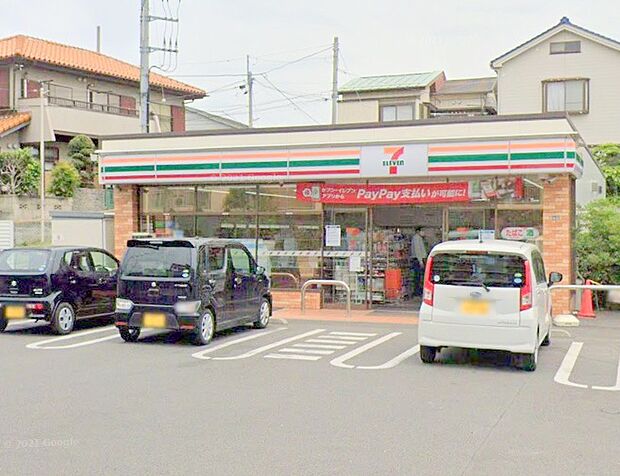 駐車場が広くてかなりの台数止められます。店内はいつも清潔に清掃されており、気持ちよく買い物する事が出来ます。