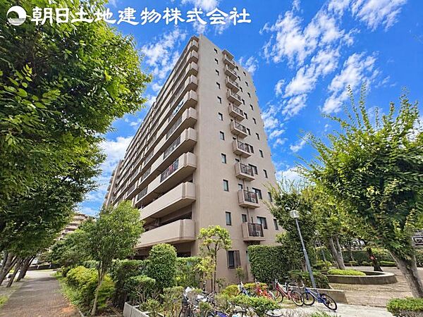 【マンション外観】※室内リフォーム中。モデルルームの見学可能です。