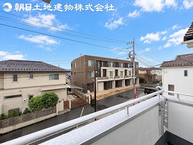 【眺望】眺望は視界を遮る建物がございませんので四季折々の素敵なシティービューが楽しめます。