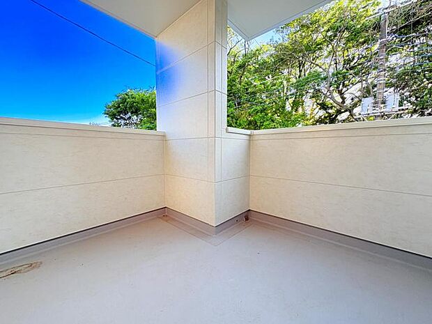 【インナーバルコニー】急な天候の変化にも安心なインナーバルコニーです！