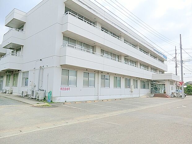 【オアシス湘南病院】1800m 病院内は、清潔感があり、新しい医療機器や設備が整っており、患者の方々に快適な環境を提供しています。