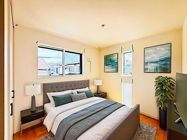 【洋室】明るい陽射しが射し込む心地良い空間です！※家具はＣＧ合成の為付属しません。