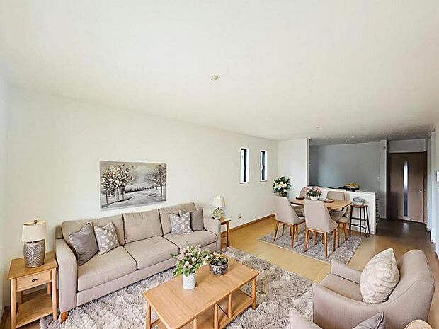 【LDK】大切なご家族が集まるからこそLDKはこだわりたい!休日はおひさまの光をたっぷりと取りこめるリビングでゆったりと過ごしませんか?※家具はCG合成の為付属しません。