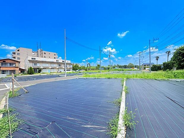 【現地写真】全13区画の大型分譲地となります!