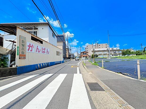 【現地写真】全13区画の大型分譲地となります!