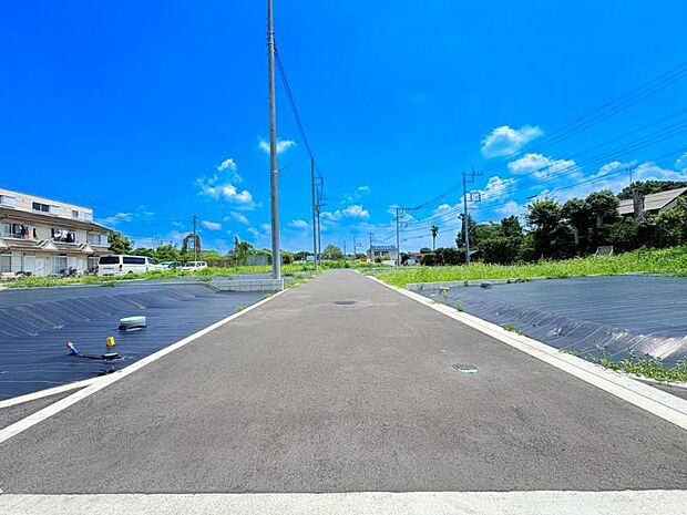 【現地写真】全13区画の大型分譲地となります!