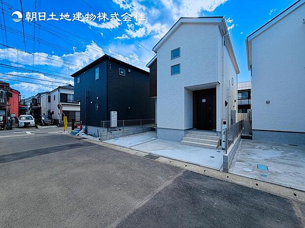 【現地外観】室内完成済みです!!いつでもご内見可能です!