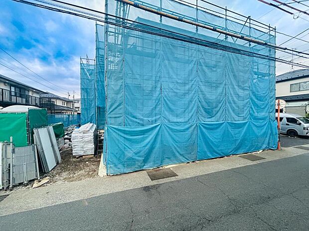 【現地外観：令和8年1月完成予定】※同メーカーのモデルハウスございます。