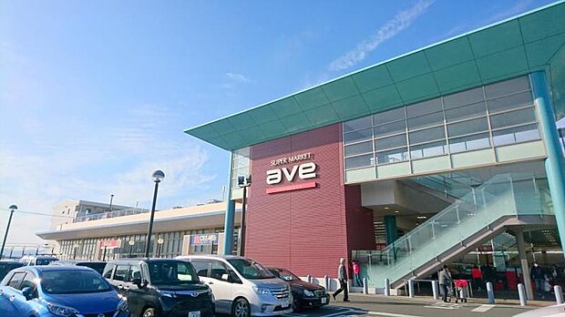 【エイビイ　綾瀬店】420ｍ　神奈川中心のスーパーで新鮮な食品を揃えて価格が安いことで人気があります。駐車場が平面と屋上にあるのでゆったり買い物ができます。