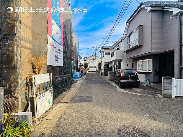 【現地写真：令和8年2月末完成予定】※同メーカーのモデルハウスがございます。